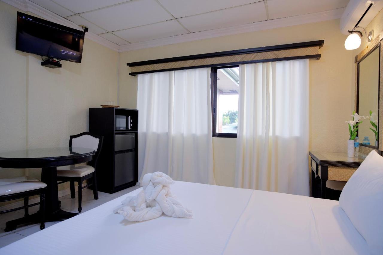 Dao Diamond Hotel & Restaurant Tagbilaran City Bagian luar foto